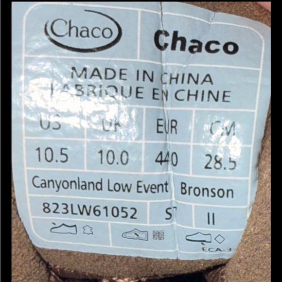 Chaco Women’s Brown and Tan Canyonland Low Event Hiking Shoes - Picture 5 of 6